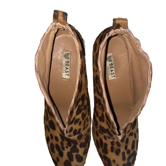 Faux Suede Leopard Ankle Boots‎ Chunky Heels Size 7.5 By Beast Fashion - Picture 3 of 5